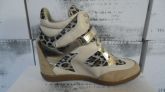 Sneaker